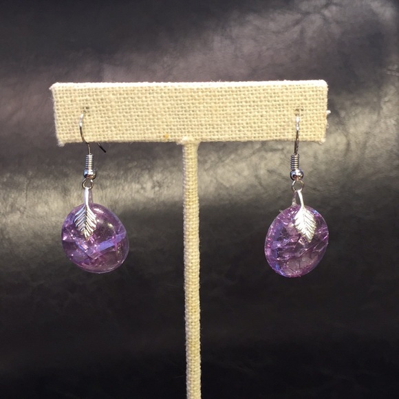 Handmade purple earrings New sparkly shiny dangle - Picture 3 of 8